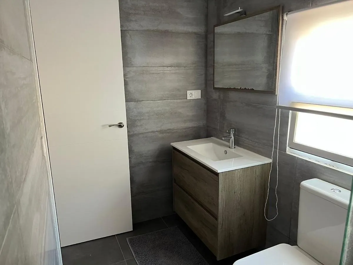 Lovely 4-Bed Cottage In Las Chapas 마르베야 0*,  스페인
