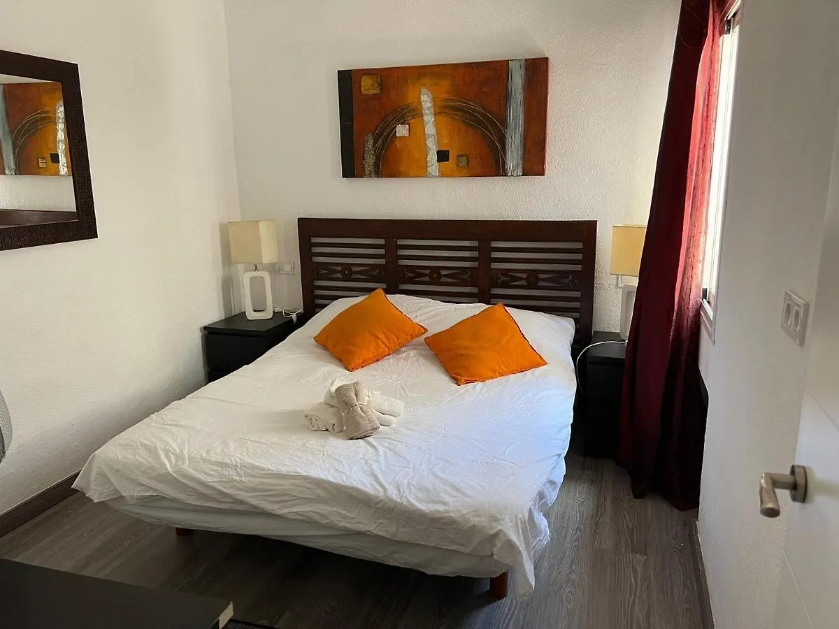 Holiday home Lovely 4-Bed Cottage In Las Chapas Marbella