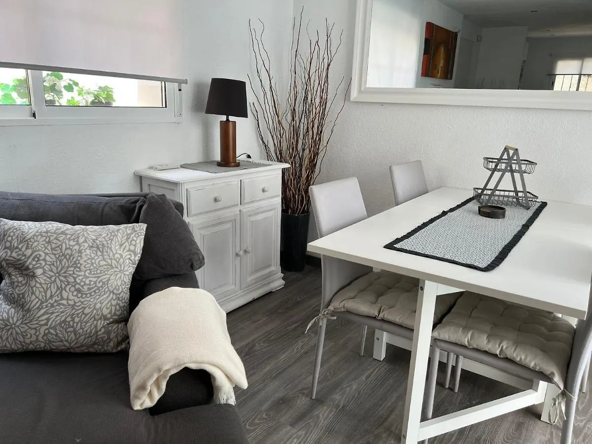 Holiday home Lovely 4-Bed Cottage In Las Chapas Marbella Spain