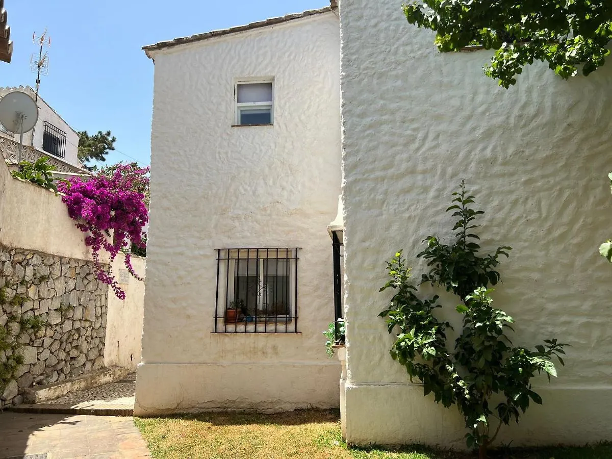 Holiday home Lovely 4-Bed Cottage In Las Chapas Marbella Spain